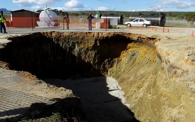 Gansbaai Petrolstasie by Overberg Agri Stanford_1